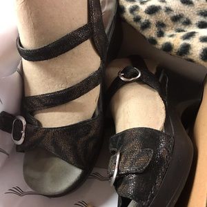 Dansko Sandi Swirl Leather Coffee EU 40